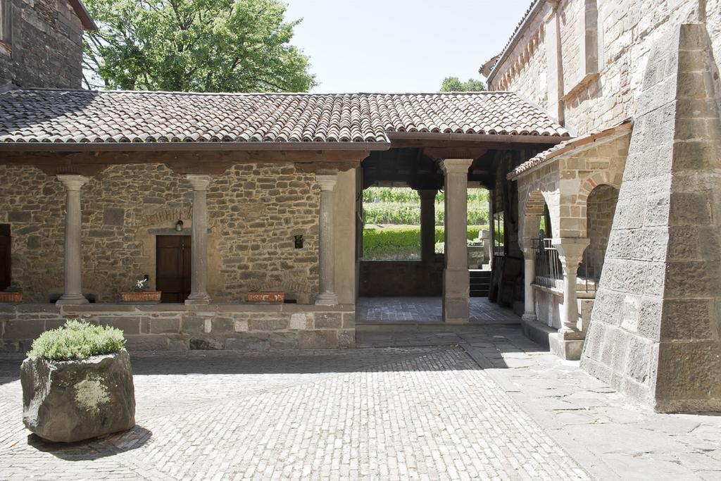 Historical House Medieval Abbey - Al Chiostro Sotto il Monte Quarto foto